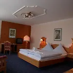 酒店 Muehlenberg 4*